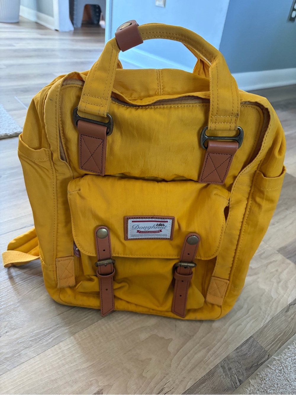 Doughnut Macaroon Backpack (Mustard Yellow)